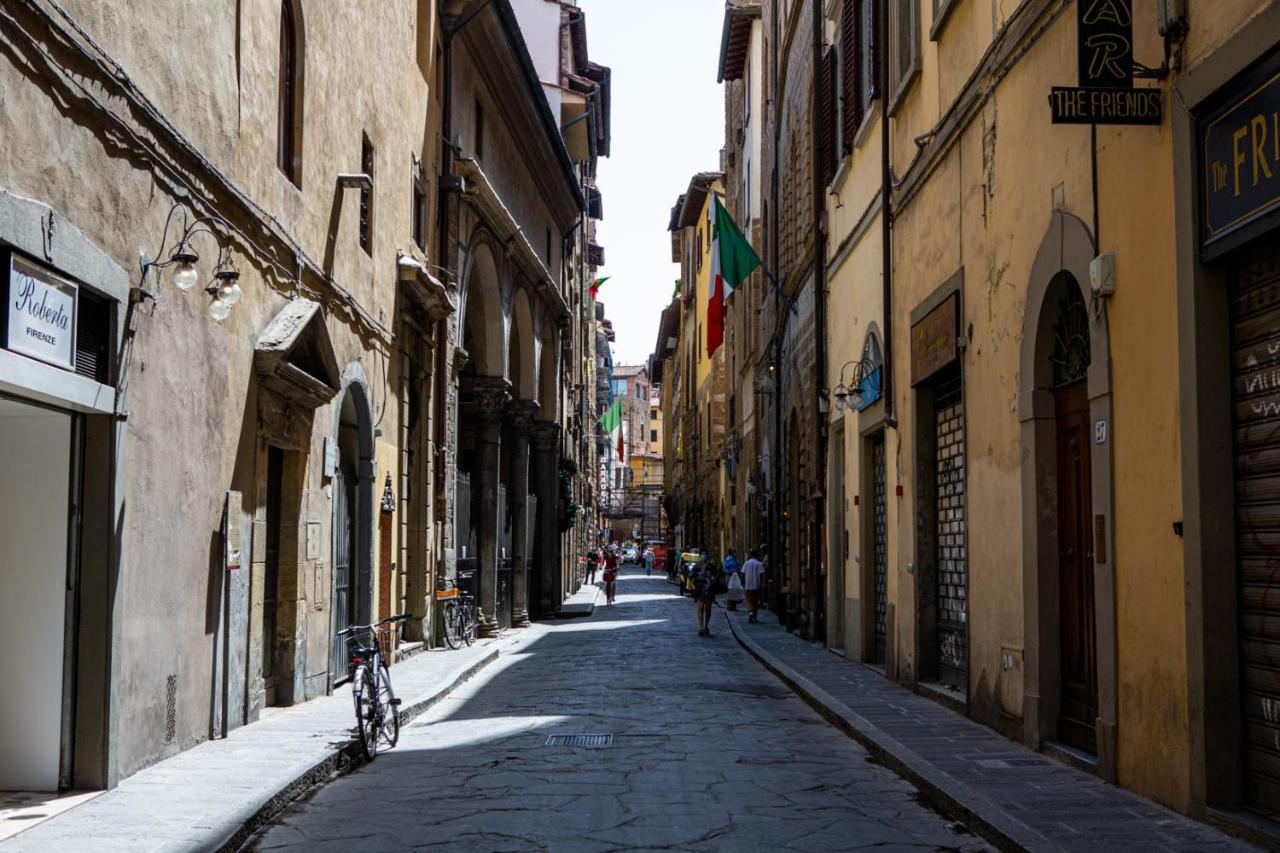 Torre Dei Sapiti * Firenze